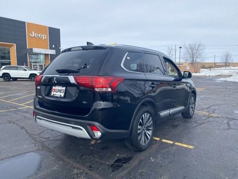 Used 2020 Mitsubishi Outlander SEL image 11