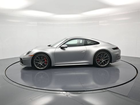 Used 2026 Porsche 911 Carrera S RWD image 2