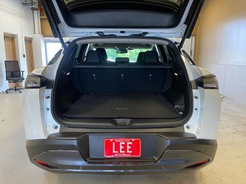 New 2025 Nissan Murano SL w/ Cargo Package image 18