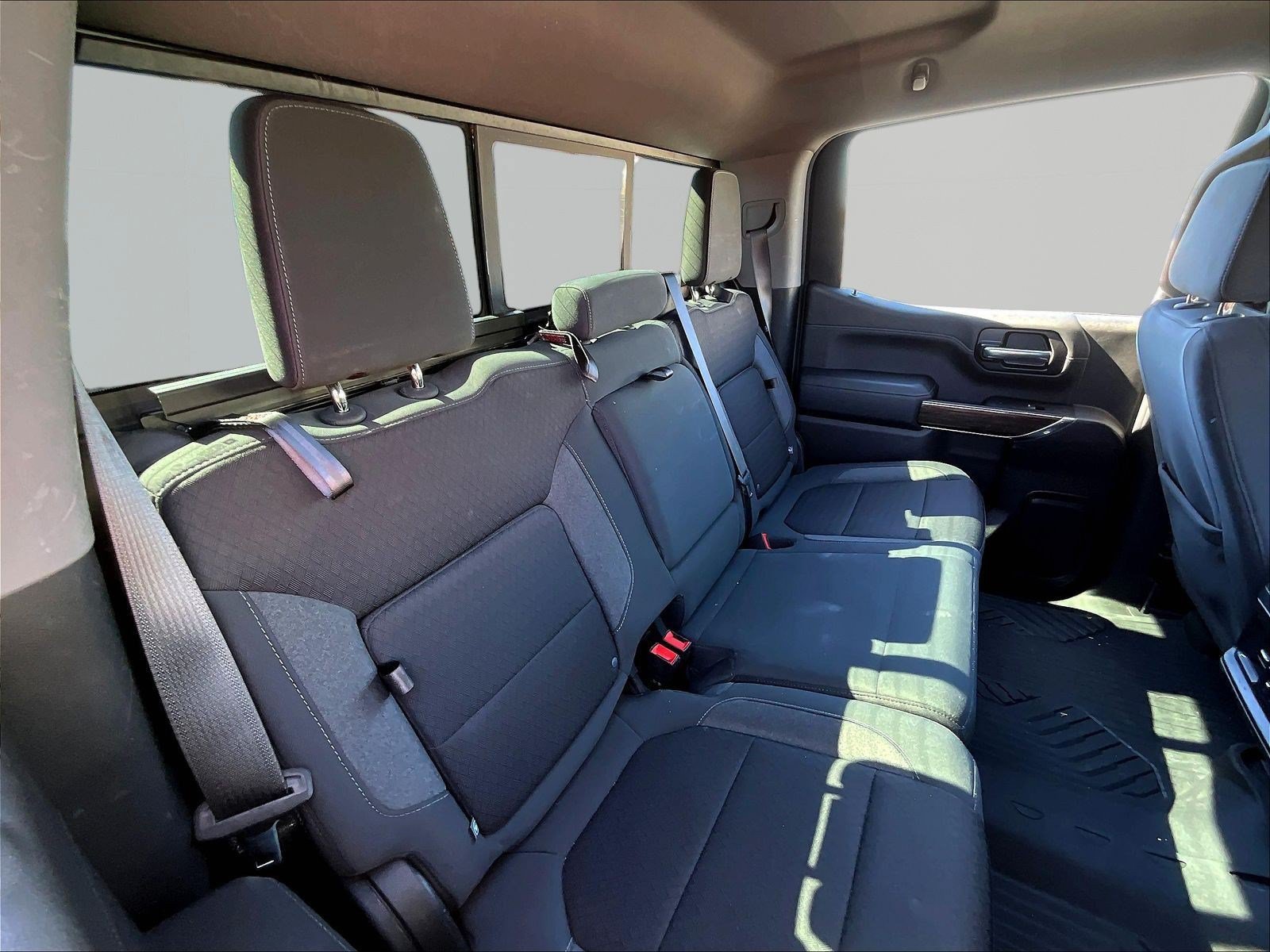 Used 2020 Chevrolet Silverado 1500 RST AWD/4WD image 25