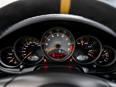 Used 2008 Porsche 911 GT3 RS RWD image 12