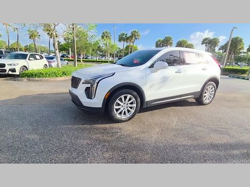 Used 2022 Cadillac XT4 Luxury FWD image 48