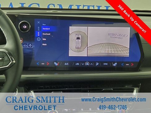 New 2026 Chevrolet Traverse LT w/ Driver Confidence Package FWD image 4