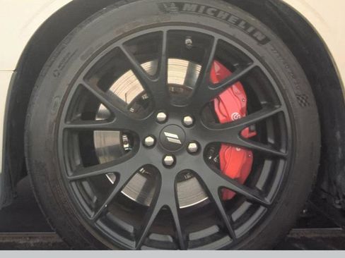 Used 2019 Dodge Challenger R/T Scat Pack w/ Dynamics Package RWD image 7