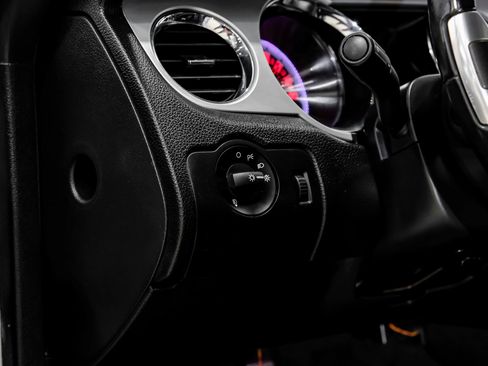 Used 2013 Ford Mustang GT Premium w/ Comfort Pkg RWD image 29