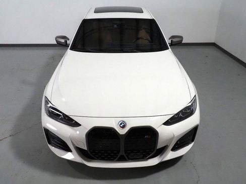 Used 2023 BMW i4 M50 image 11