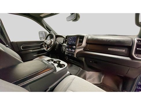 Used 2024 RAM 2500 Big Horn w/ Bed Utility Group AWD/4WD image 18