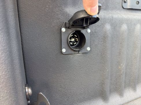 Used 2023 Ford F250 Lariat w/ Sport Appearance Package image 20