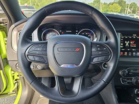 Used 2023 Dodge Charger SXT RWD image 19