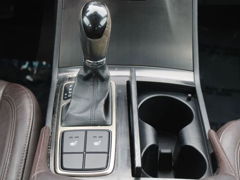 Used 2013 Hyundai Azera FWD image 15