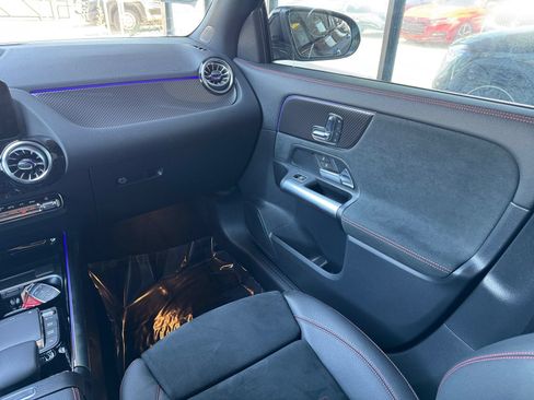 Used 2023 Mercedes-Benz GLA 250 image 19