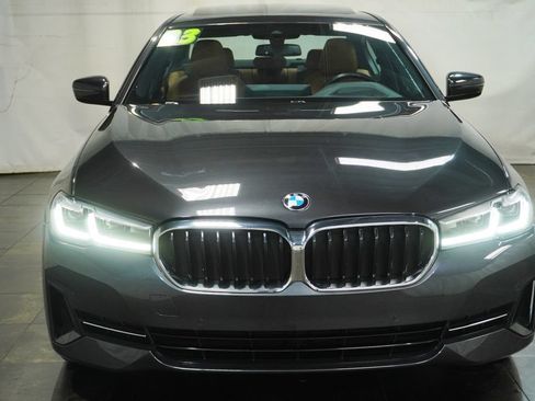 Used 2023 BMW 530i xDrive w/ Premium Package AWD/4WD image 8
