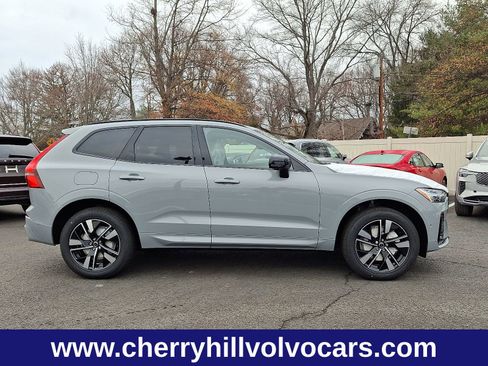 New 2026 Volvo XC60 B5 Plus w/ Protection Package Premier image 7