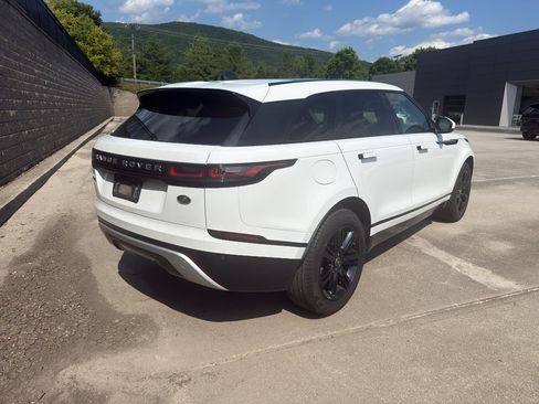 Used 2018 Land Rover Range Rover Velar S AWD/4WD image 5
