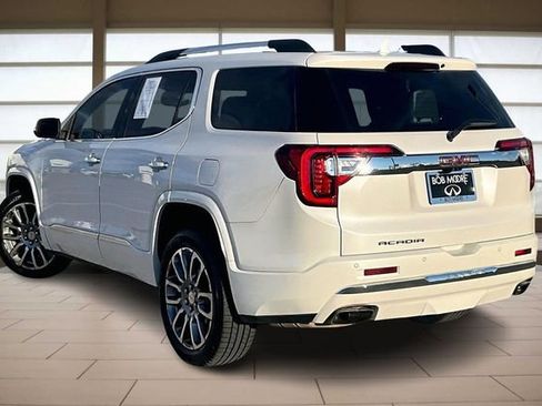 Used 2023 GMC Acadia Denali w/ Denali Ultimate Package image 13