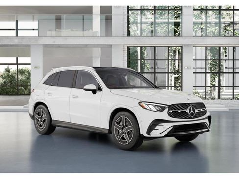 Used 2026 Mercedes-Benz GLC 350e 4MATIC image 11