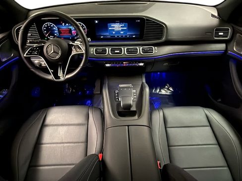 Used 2024 Mercedes-Benz GLE 350 4MATIC image 5