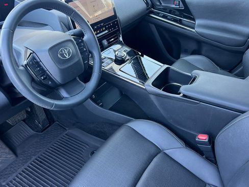 Certified 2023 Toyota bZ4X AWD image 9