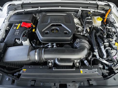 New 2025 Jeep Wrangler Unlimited Rubicon 4xe image 18