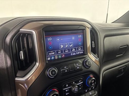 Used 2020 Chevrolet Silverado 2500 High Country w/ Z71 Off-Road Package AWD/4WD image 20