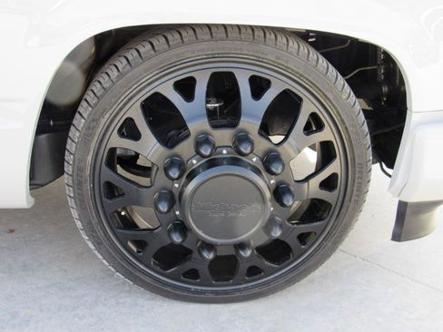 Used 1993 Chevrolet Silverado 3500 2WD Crew Cab image 35
