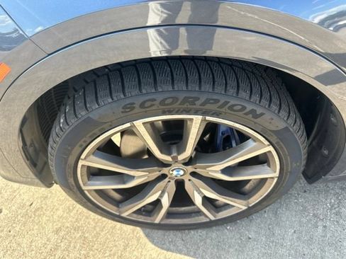 Used 2020 BMW X7 M50i AWD/4WD image 34