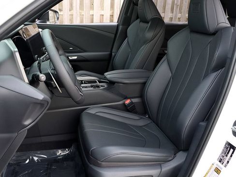 New 2026 Lexus TX 500h AWD w/ Technology Package image 12