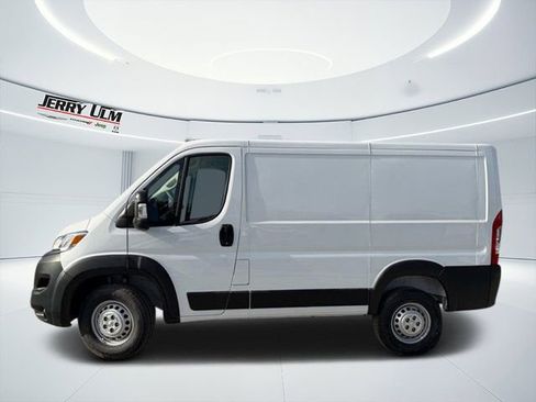 New 2026 RAM ProMaster 1500 w/ Convenience Group FWD image 6