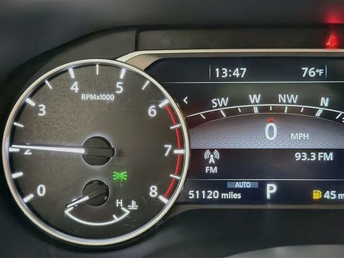 Used 2022 Nissan Pathfinder Platinum AWD/4WD image 13