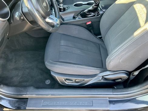 Used 2018 Ford Mustang GT w/ Black Accent Pkg image 37