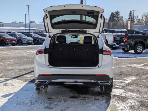 Used 2025 Buick Envision Preferred image 32