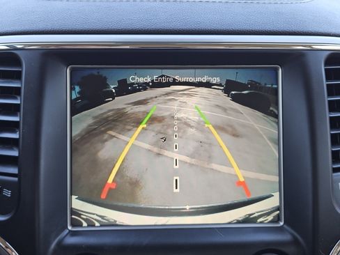 Used 2015 Jeep Grand Cherokee Overland w/ Advanced Technology Group image 20