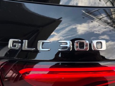 Used 2023 Mercedes-Benz GLC 300 4MATIC image 9