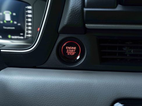 Used 2024 Honda Pilot Elite image 26