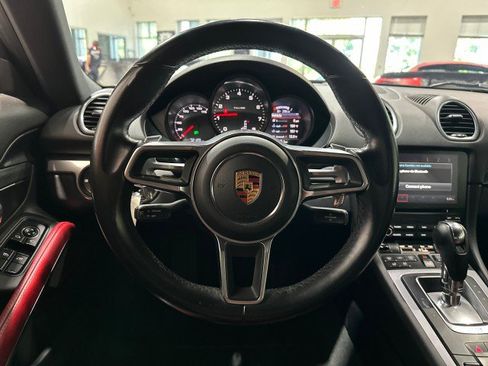 Used 2019 Porsche 718 Cayman RWD image 51