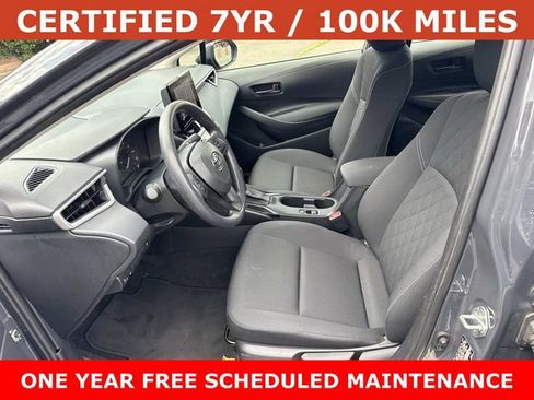 Used 2025 Toyota Corolla LE w/ LE Premium Package FWD image 14