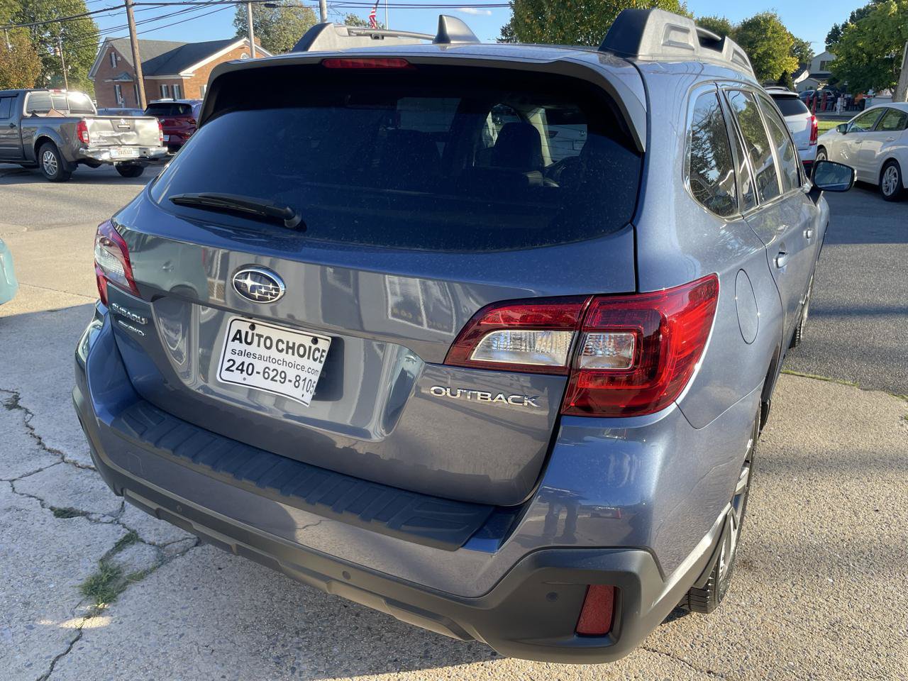 Used 2018 Subaru Outback 2.5i Limited AWD/4WD image 15