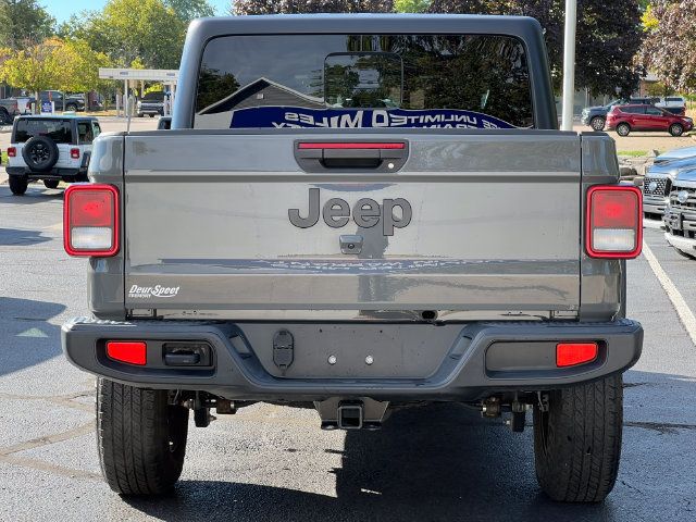 Used 2023 Jeep Gladiator Sport AWD/4WD image 44