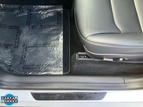 Used 2020 Tesla Model Y Long Range image 15