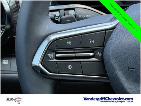 New 2026 Chevrolet Equinox LT FWD image 13