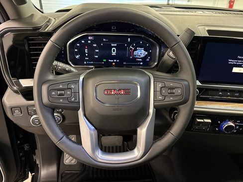 New 2026 GMC Sierra 1500 Elevation image 31