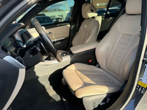 Used 2022 BMW M340i xDrive w/ Premium Package image 9