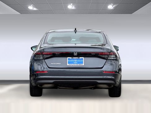Used 2024 Honda Accord LX image 9