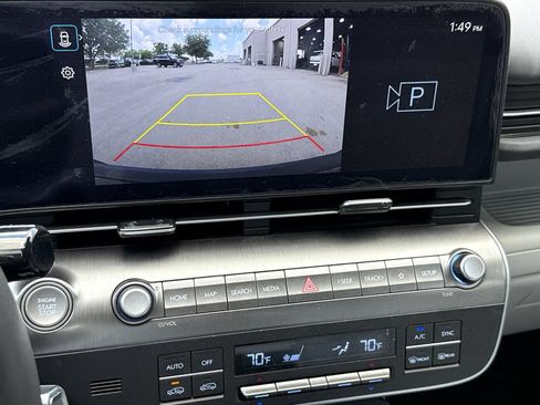 Used 2025 Hyundai Kona SEL FWD image 22