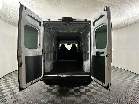 Used 2023 RAM ProMaster 2500 FWD image 29