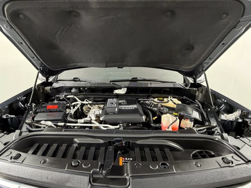 Used 2020 Chevrolet Silverado 1500 LTZ AWD/4WD image 69
