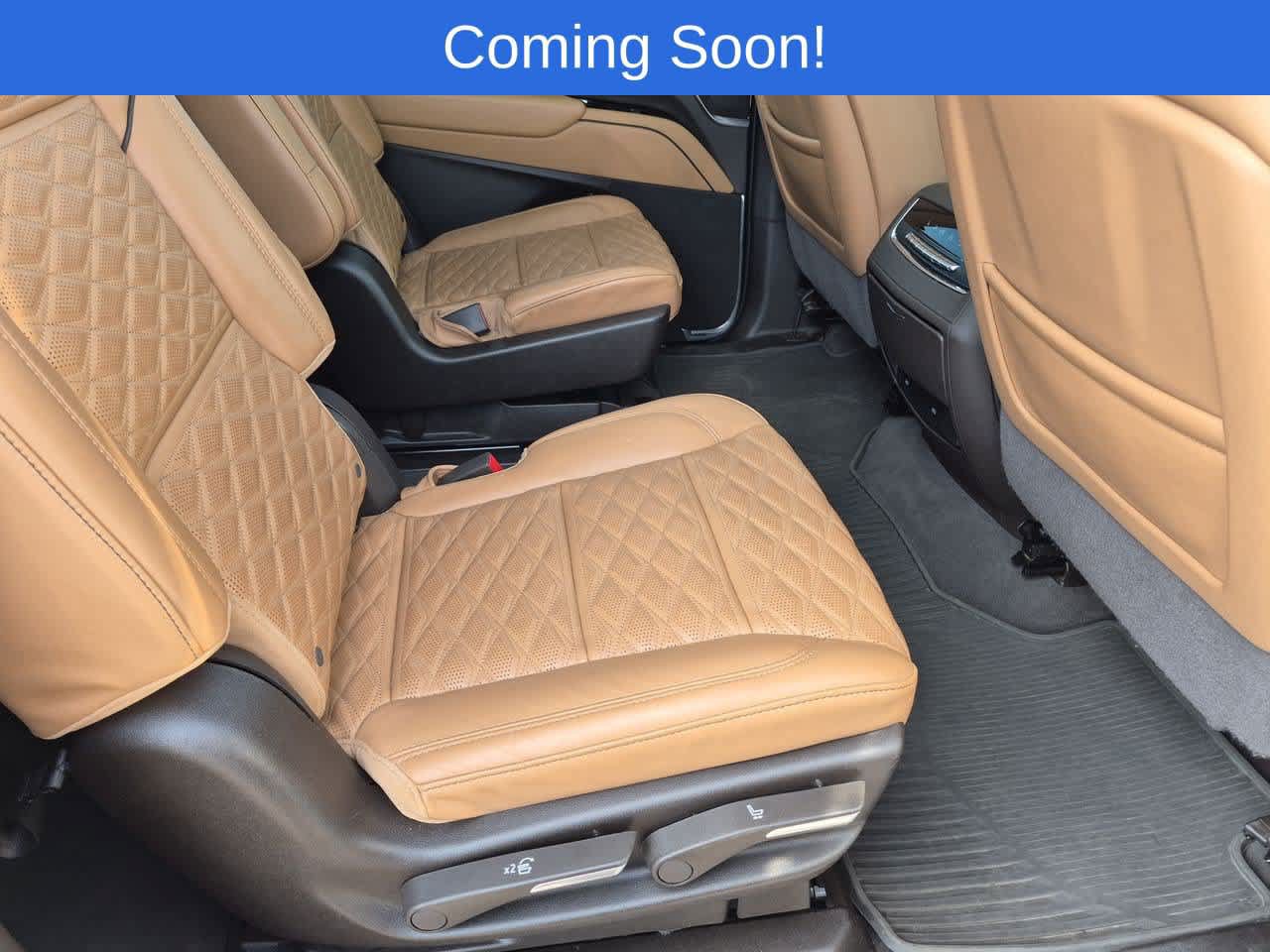 Used 2024 Cadillac Escalade ESV Sport w/ LPO, ONYX Package AWD/4WD image 21