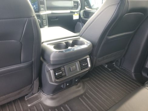 Used 2025 Ford F150 Lariat w/ Equipment Group 501A Mid AWD/4WD image 16