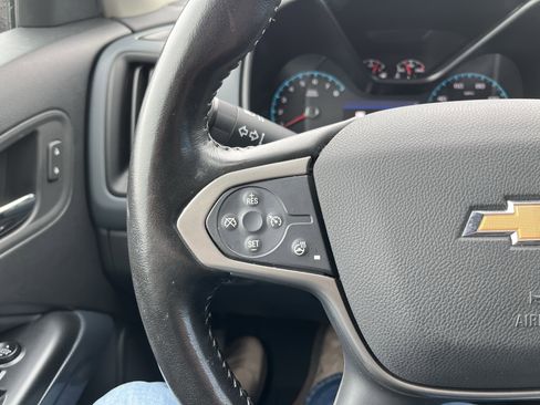 Used 2020 Chevrolet Colorado Z71 image 13