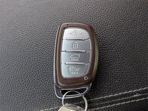 Used 2018 Hyundai Sonata Limited w/ Limited Ultimate Package 03 image 29